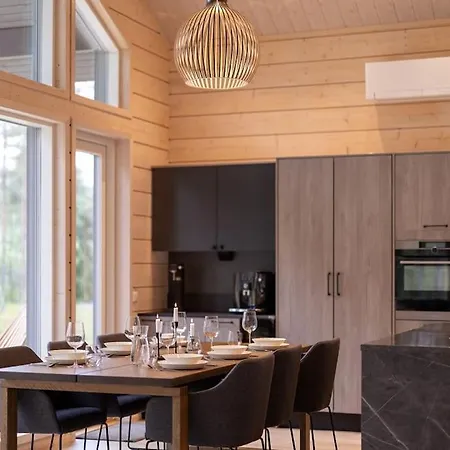 Sylvi By Hi Yllaes * Äkäslompolo