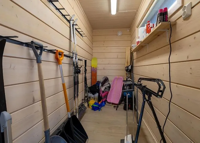 아파트 Sylvi By Hi Yllaes